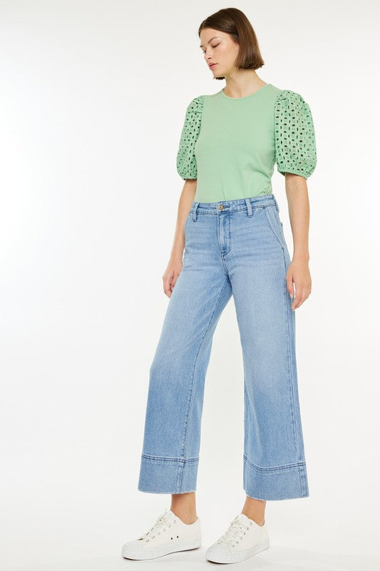 ELEGANT AND CLASSY JEANS