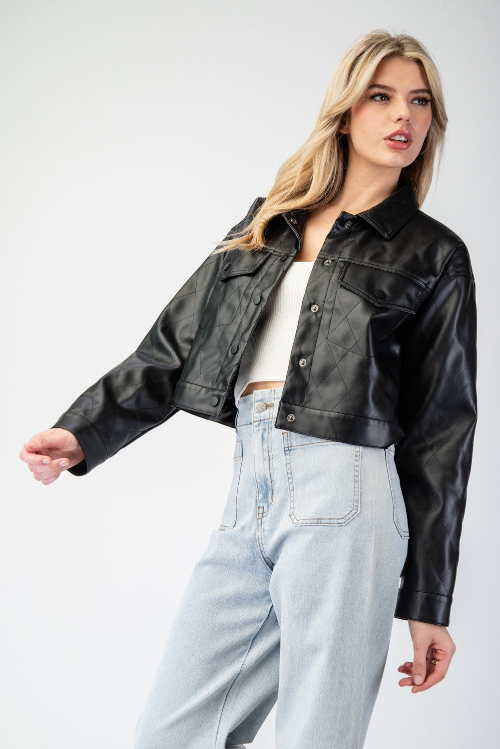 BLACK LEATHER JACKET