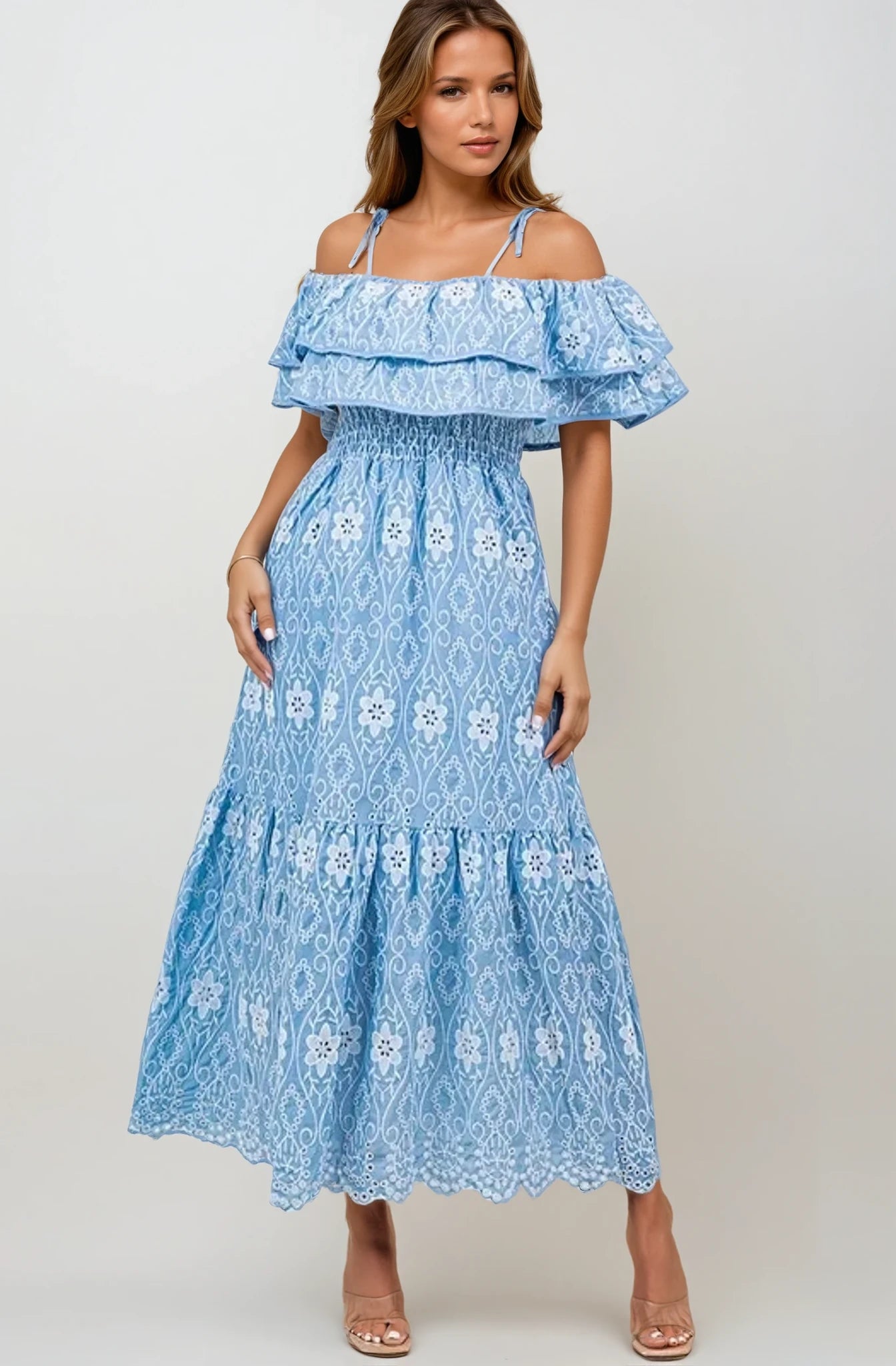 AZULE EMBROIDERY DRESS (BACK IN STOCK)