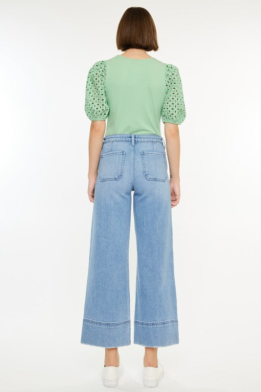 ELEGANT AND CLASSY JEANS