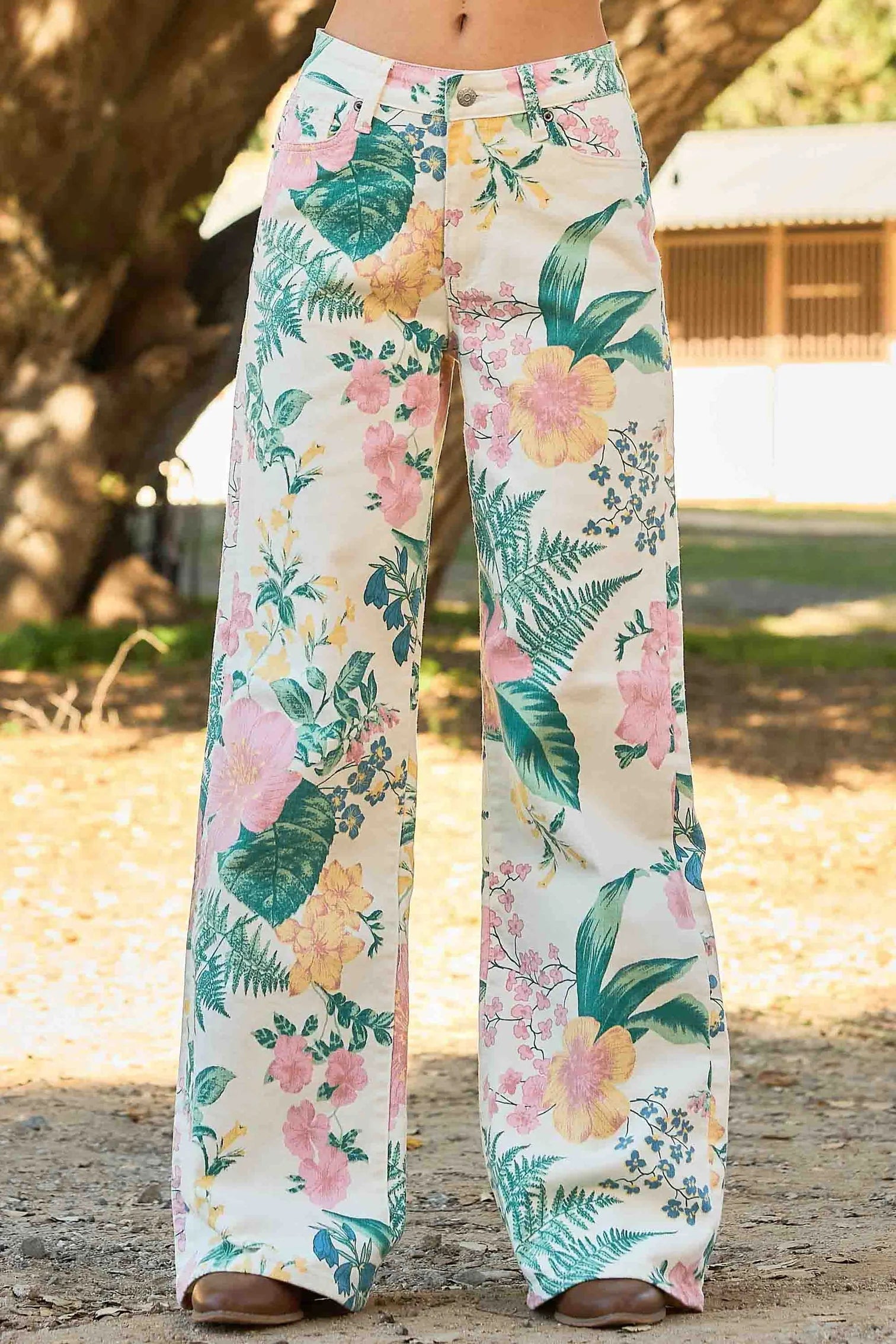 FLORAL HIGH WAIST JEANS
