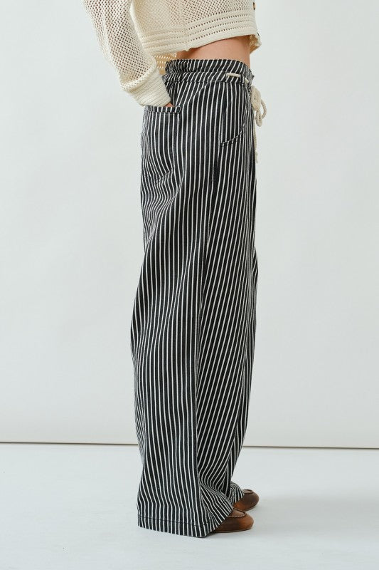 THE STRIPES TRENDY JEANS
