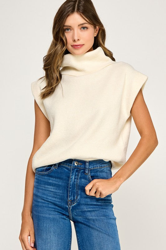 THE COZY GLOW TOP