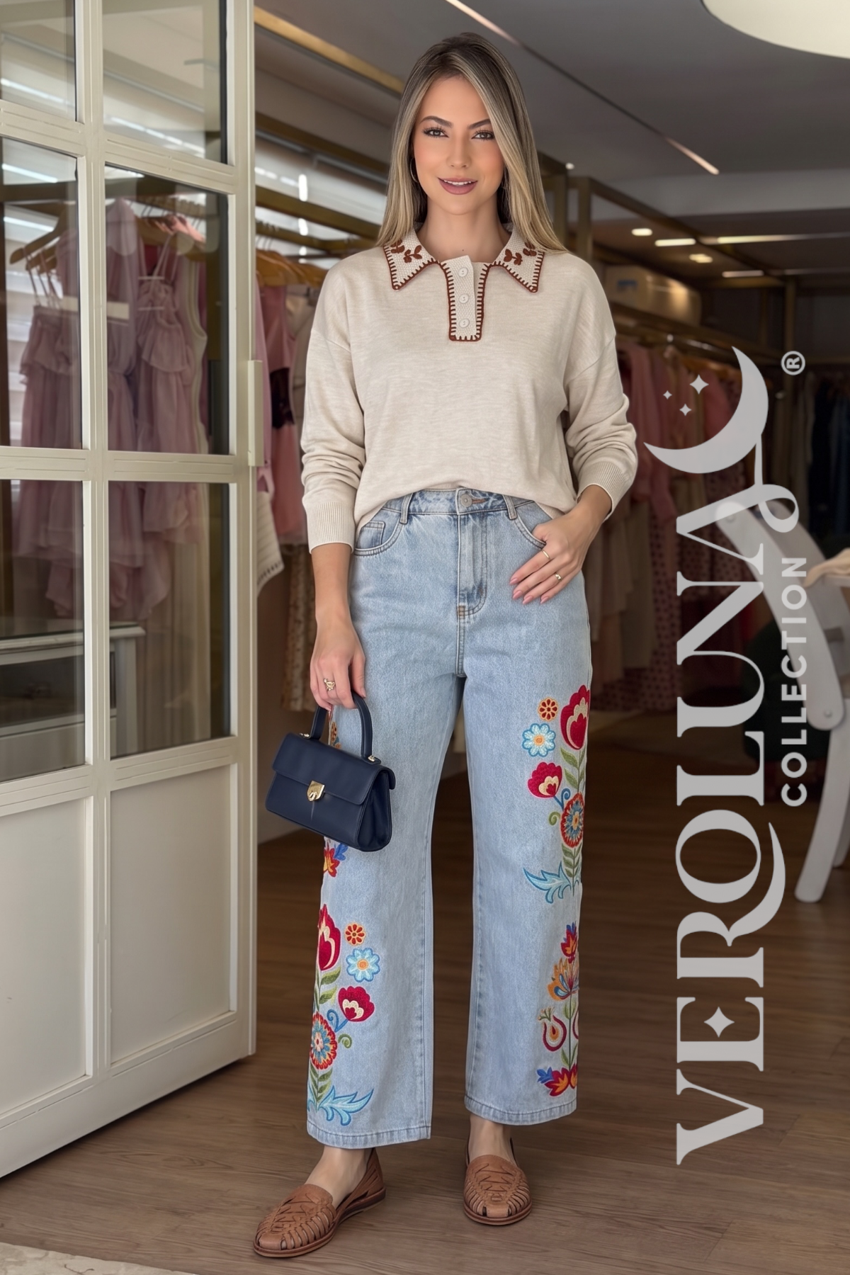 EMBROIDERED DENIM JEANS