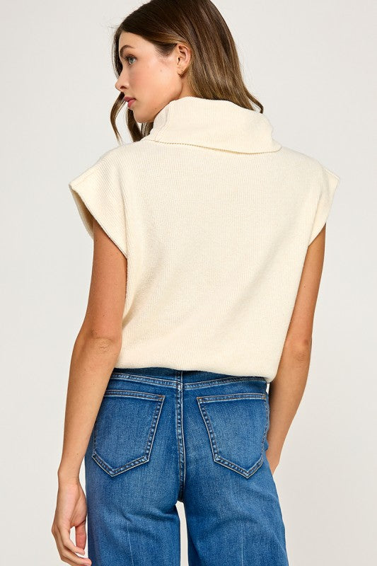 THE COZY GLOW TOP