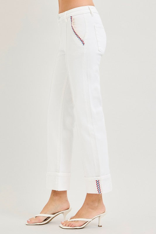 PERFECT DESIGN WHITE JEANS