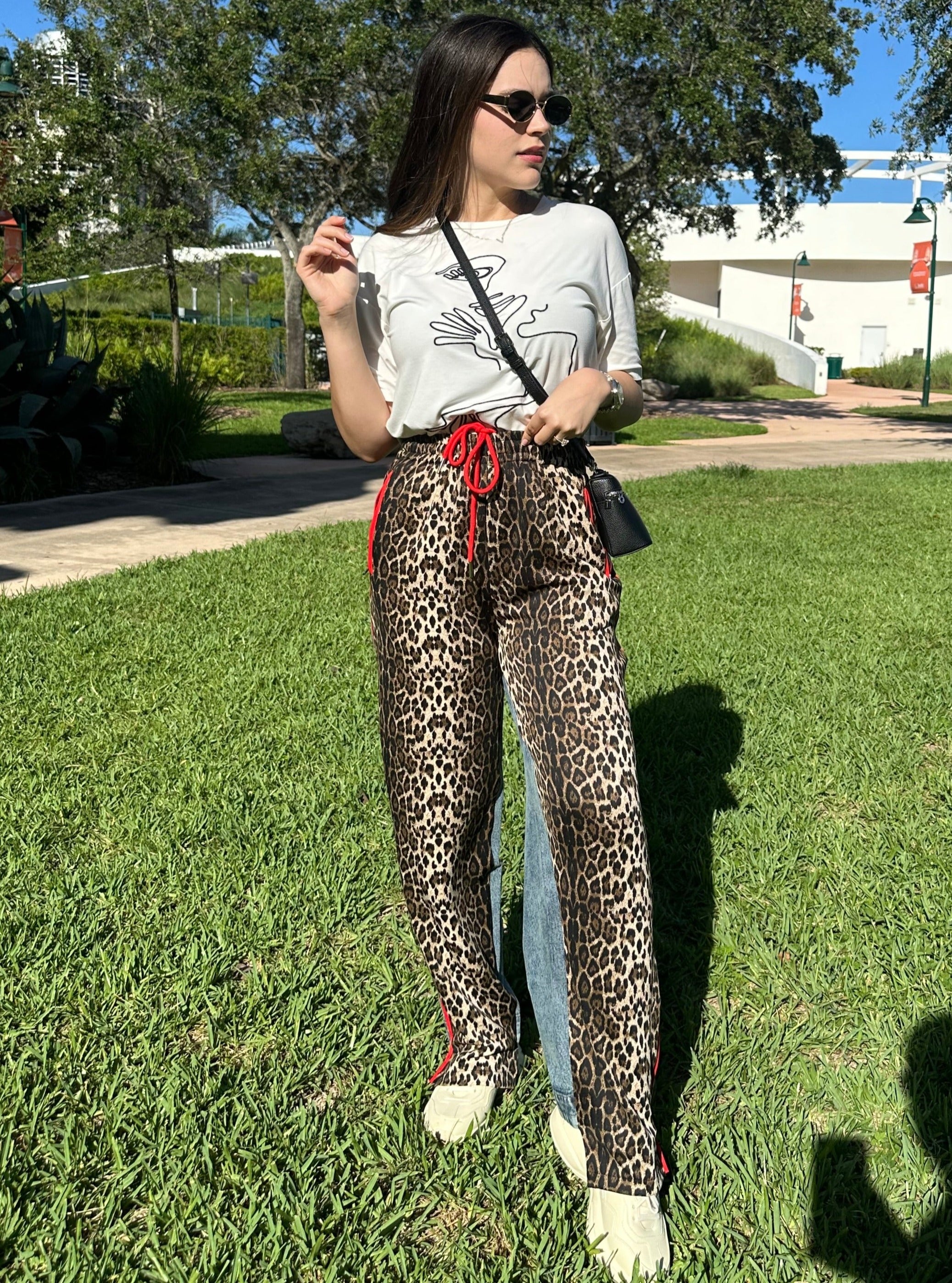 LEOPARD DENIM PANT