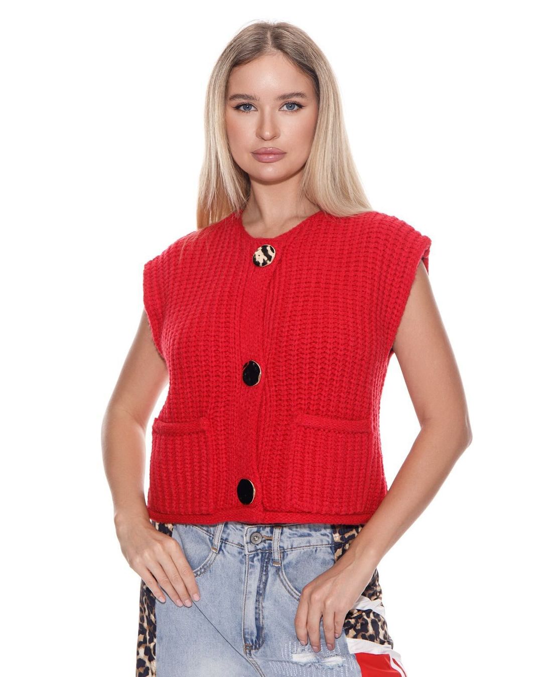 ELEGANT RED SWEATER