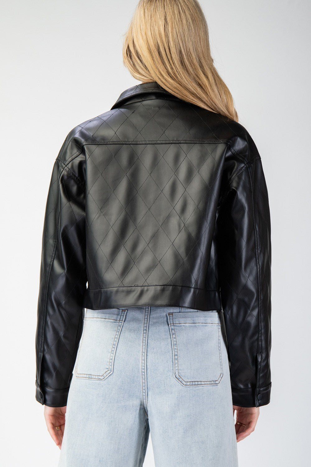 BLACK LEATHER JACKET