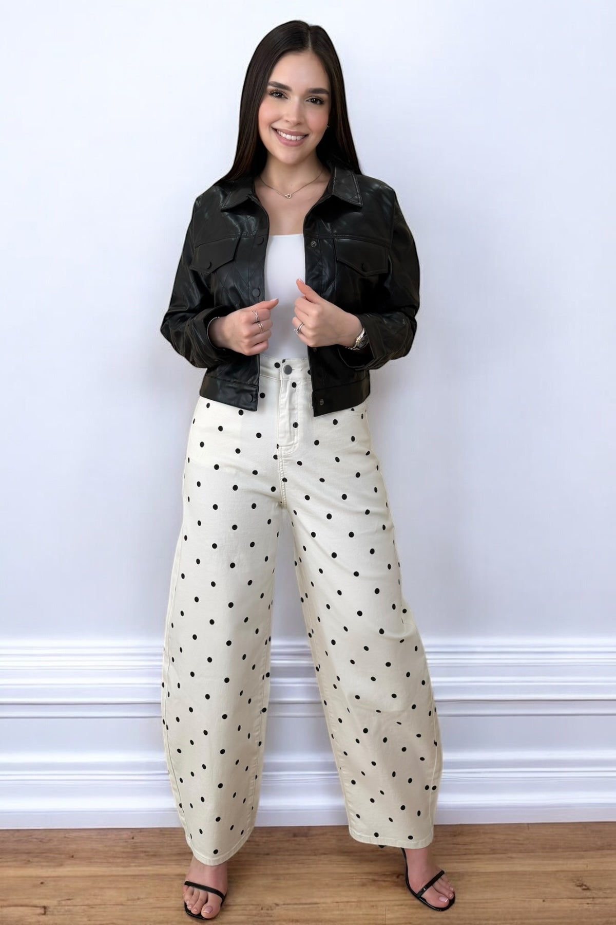 BLACK LEATHER JACKET