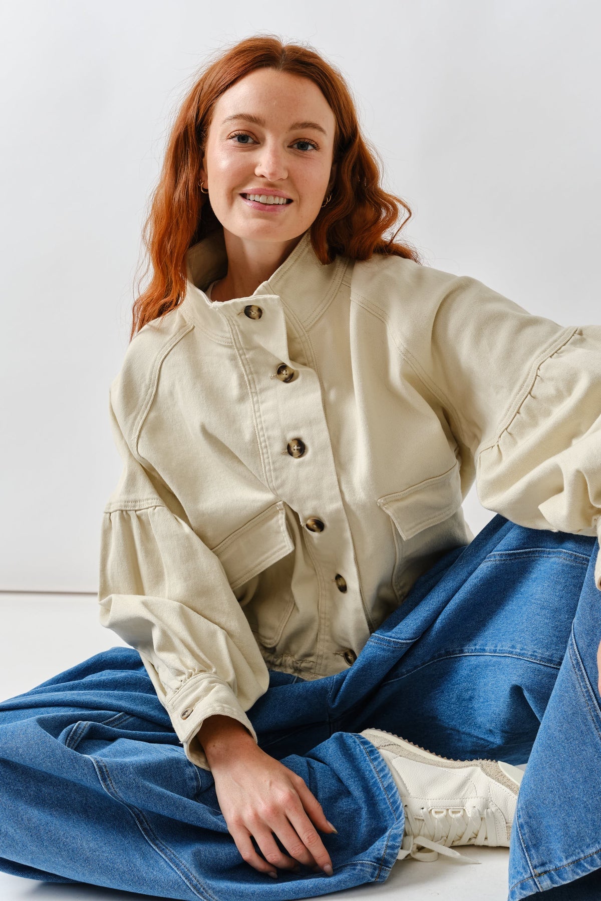 SASCHA DENIM JACKET - CREAM