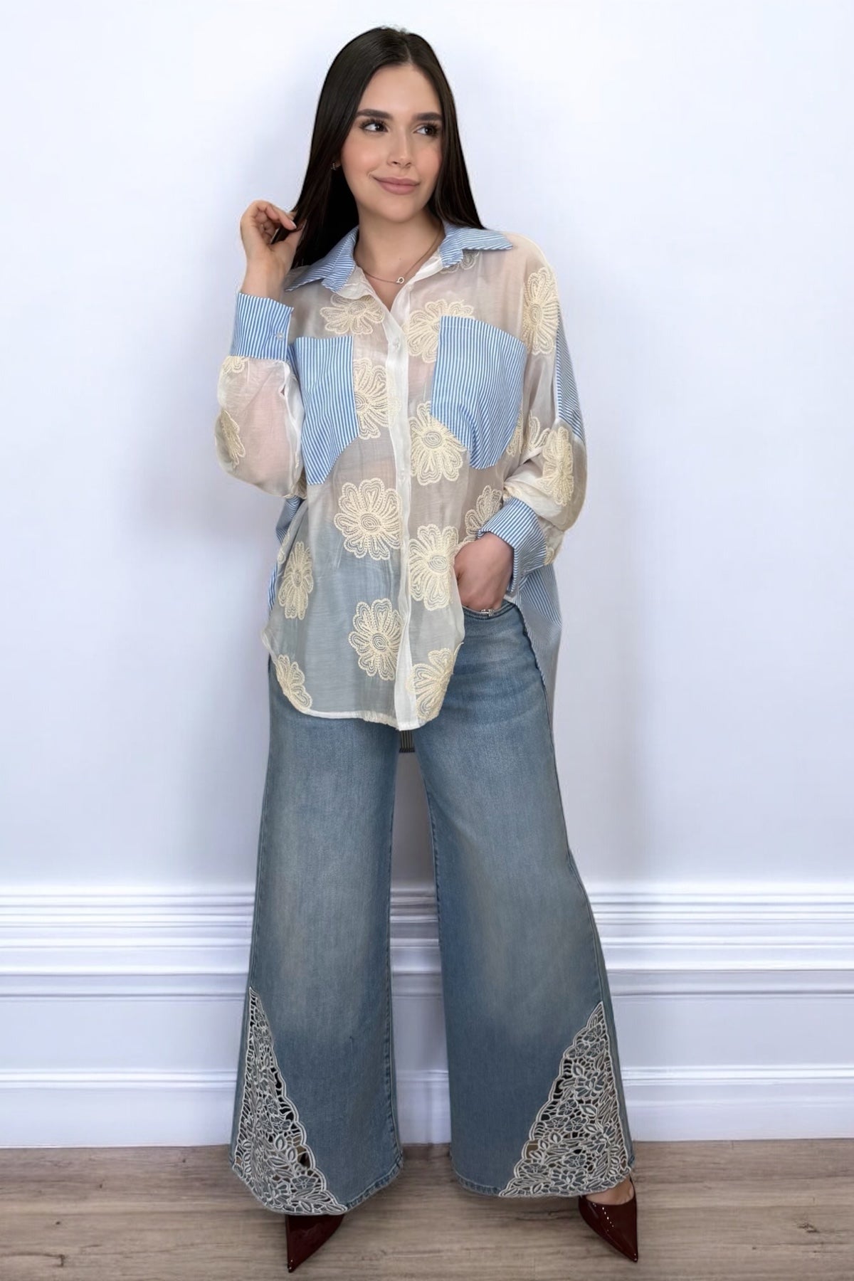 FLOR BORDADO & CROCHET JEANS