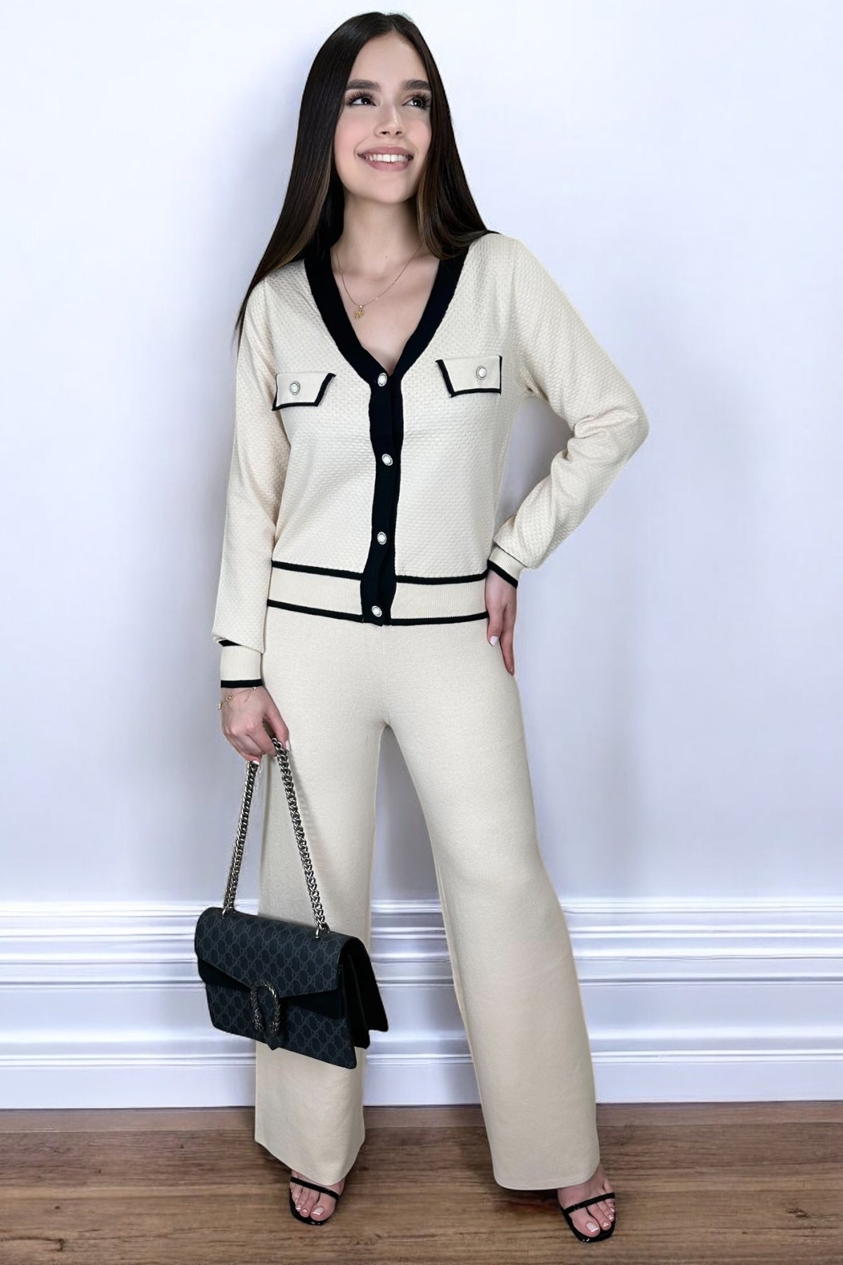 THE COMFY PEARL SET