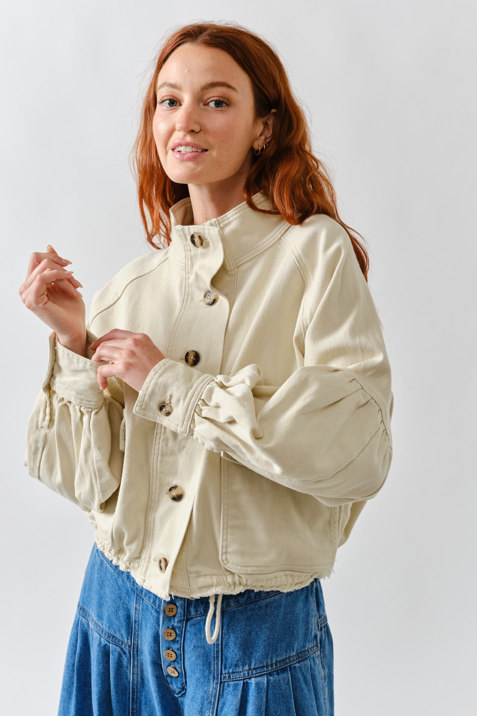 SASCHA DENIM JACKET - CREAM